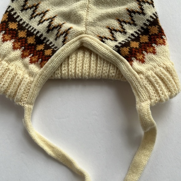 Vintage Knit Hat Pixie Cap Hat With Tassel 1960s Child 60s - Picture 6 of 8